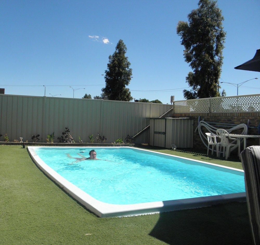 Sandhurst Motor Inn Bendigo Esterno foto